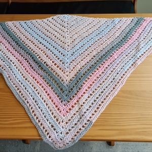 Easy Breezy Shawl